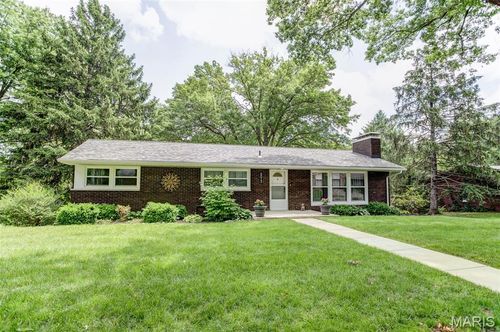 5013 Crystal Lake Dr, Godfrey, IL, 62035-1306 | Card Image