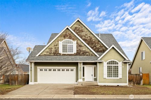 1905 W Clearview Dr, Ellensburg, WA, 98926-2327 | Card Image