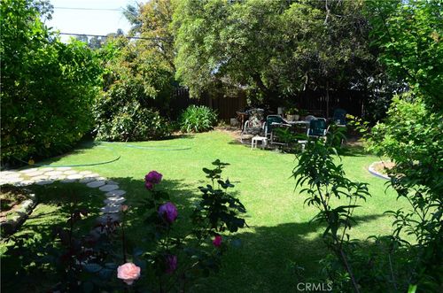 36 Silver Spruce Ln, Altadena, CA, 91001-4350 | Card Image