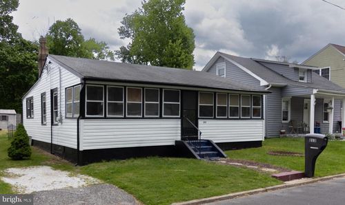 213 W Lake Ave, BLACKWOOD, NJ, 08012-2988 | Card Image