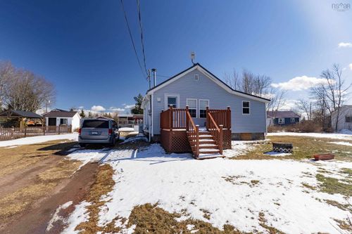 110 Jackson Point Rd, Tidnish Bridge, NS, B4H3X9 | Card Image
