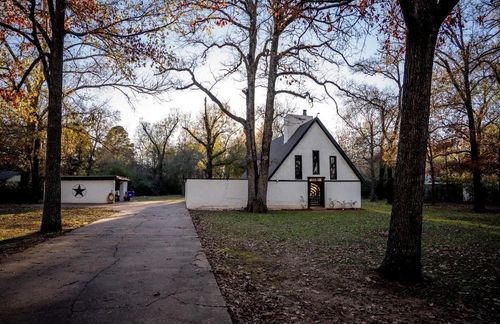 134 Briargrove St, Crockett, TX, 75835-6928 | Card Image