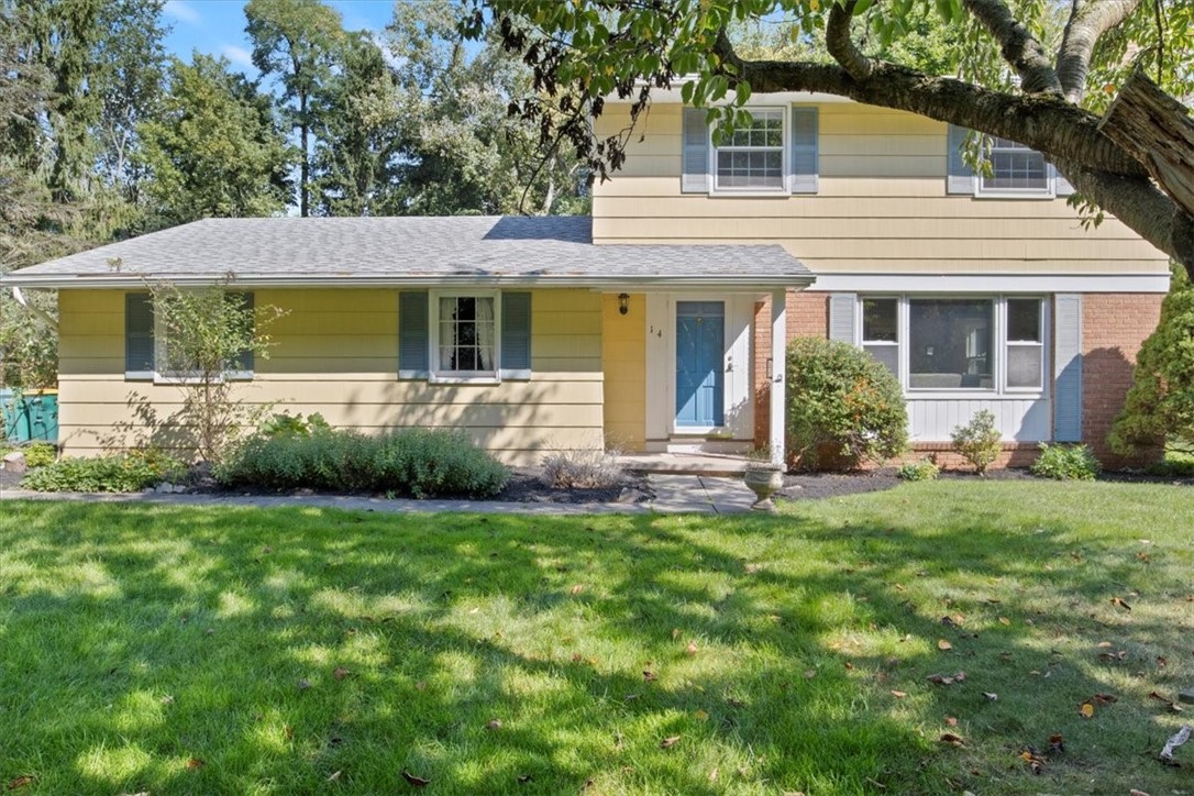 Peachtree Ln, Pittsford, NY 14534
