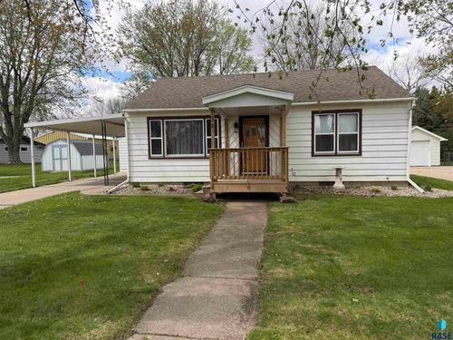 708 S Donaldson St, Luverne, MN, 56156-2207 | Card Image