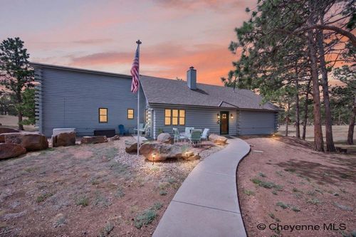 200 Alta Vista Rd, Granite Canon, WY, 82059-4022 | Card Image