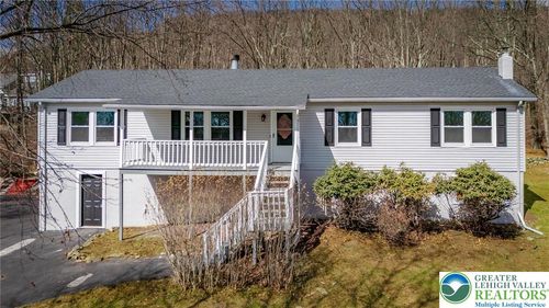 107 Mount Ranier Rd, Effort, PA, 18330-7884 | Card Image