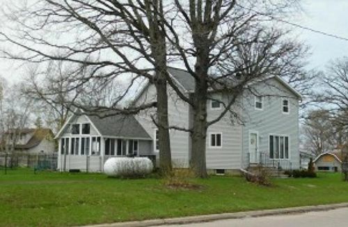 413 2nd Ave S, Erskine, MN, 56535-4109 | Card Image