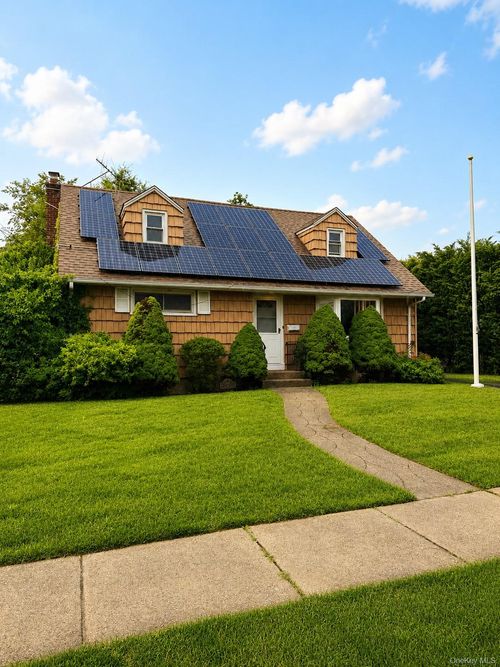 69 Virginia Street, Hempstead, NY, 11580 | Card Image