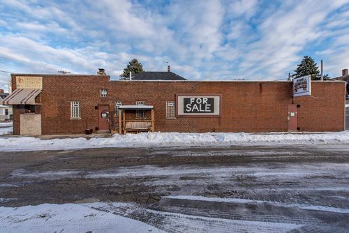 2827 63rd St, Kenosha, WI, 53143-4339 | Card Image