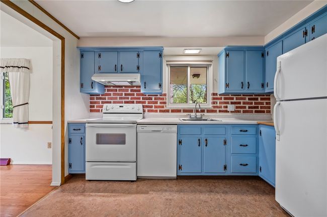 100 Laurel Hill Dr, House other with 4 bedrooms, 3 bathrooms and 2 parking in Pine Twp - NAL PA | Image 11