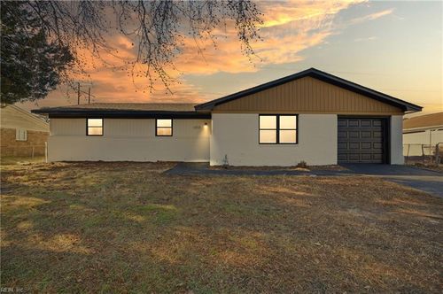 3512 Maori Dr, Chesapeake, VA, 23321-5008 | Card Image