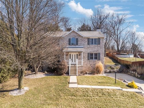 1051 Finchley Rd, North Huntingdon, PA, 15642-1881 | Card Image