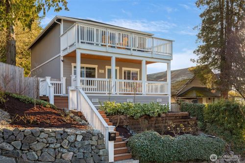 2034 E Harrison St, Tacoma, WA, 98404-4821 | Card Image