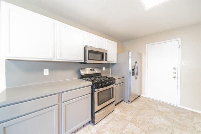 22802 Sherioaks Ln, House other with 4 bedrooms, 3 bathrooms and 2 parking in Spring TX | Image 6