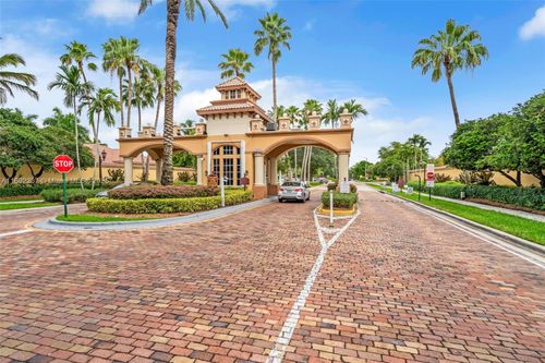 18951 Sw 30th St, Miramar, FL, 33029-5829 | Card Image