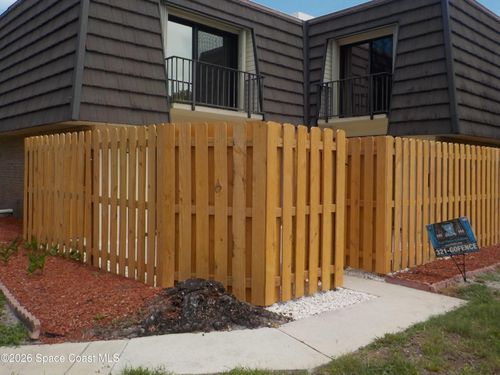 3711 Vista Oaks Cir Ne, PALM BAY, FL, 32905-3107 | Card Image