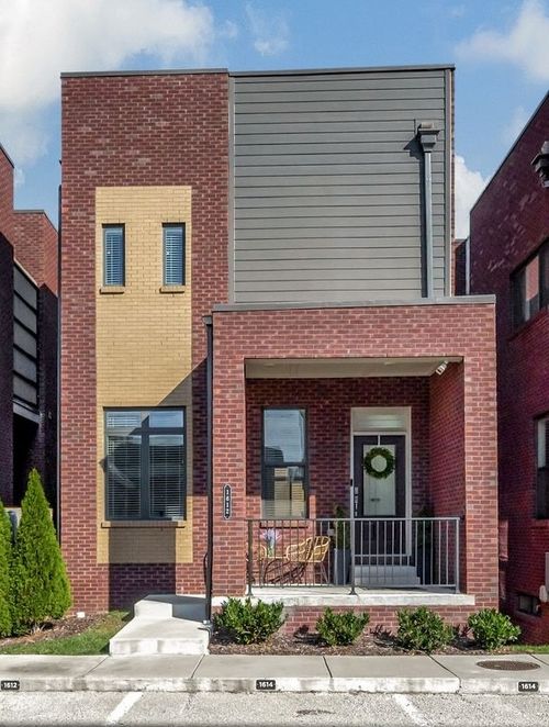 1612 Marshall Hollow Dr, Nashville, TN, 37203-3066 | Card Image