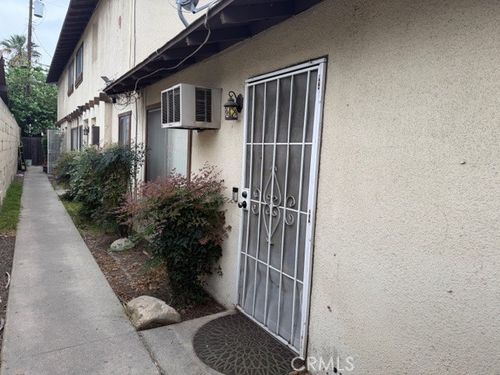 290 Spencer Ave, Upland, CA, 91786-7911 | Card Image