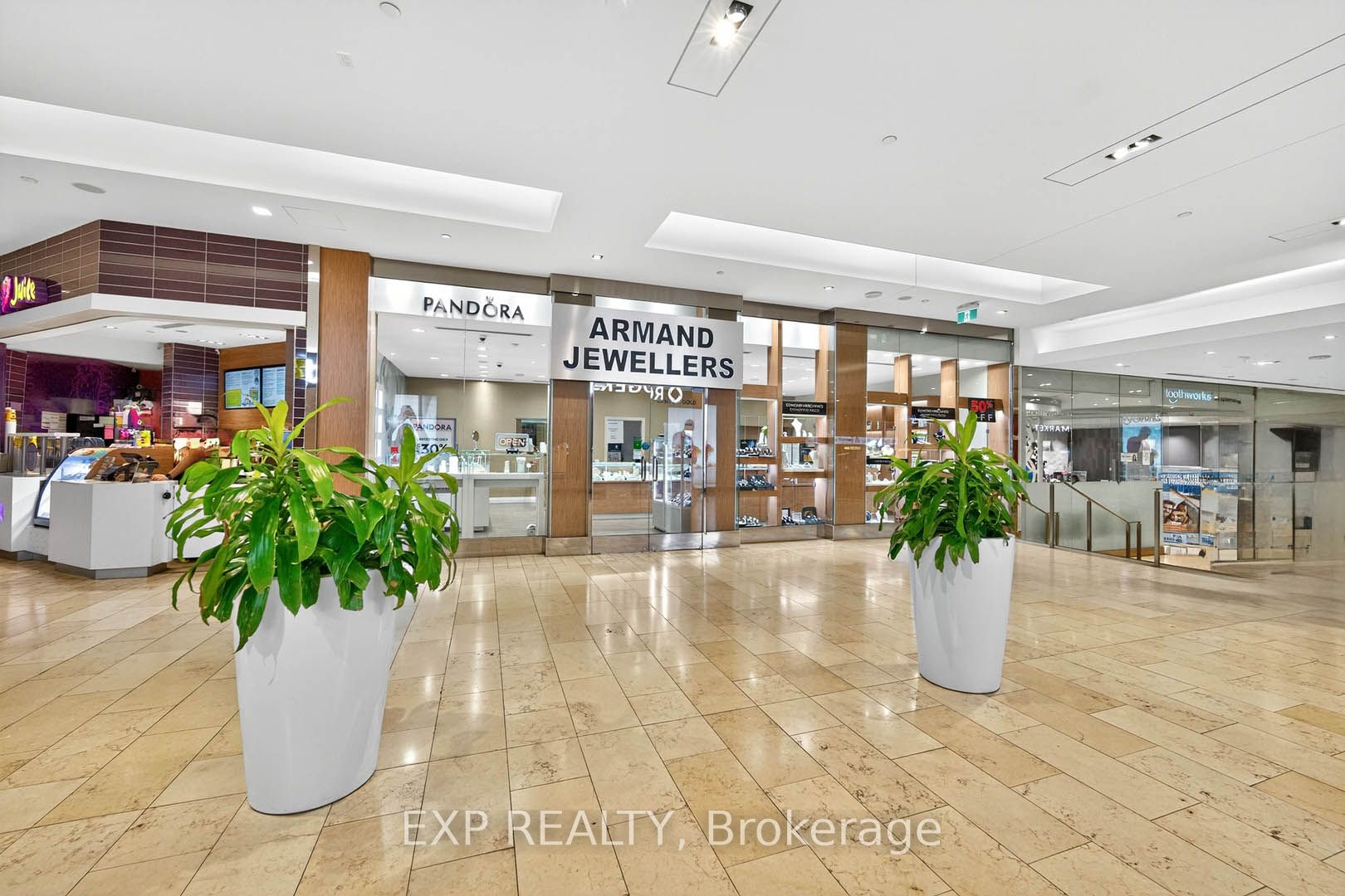 Commercial Sale in Mississauga 5
