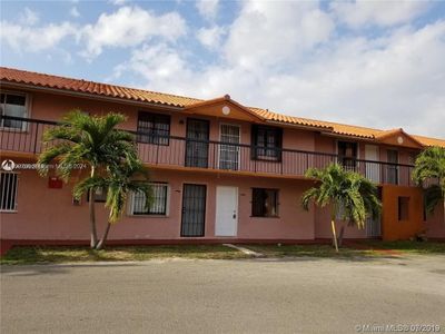 16107 - 2170 W 60th St, Condo with 1 bedrooms, 1 bathrooms and null parking in Hialeah FL | Image 1