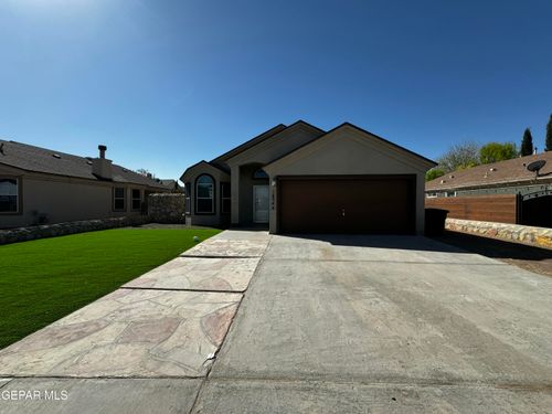 14344 Desert Shadow Dr, Horizon City, TX, 79928-6454 | Card Image
