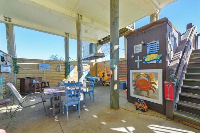 1018 Dolphin Rd, House other with 2 bedrooms, 1 bathrooms and null parking in Gilchrist TX | Image 8
