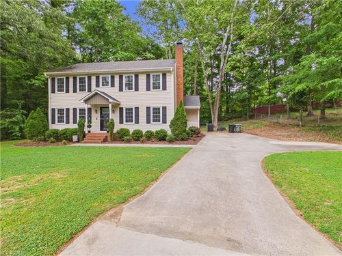 1021 Worth St, Asheboro, NC, 27203-5015 | Card Image