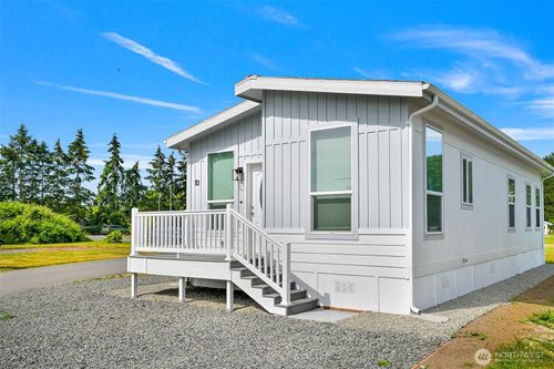 83-4672 Birch Bay Lynden Rd, Blaine, WA, 98230-9429 | Card Image