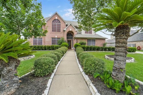 15007 Redbud Leaf Ln, Cypress, TX, 77433-5566 | Card Image