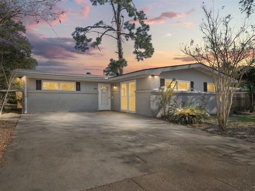 1802 17th St, Lake Charles, LA, 70601-7735 | Card Image