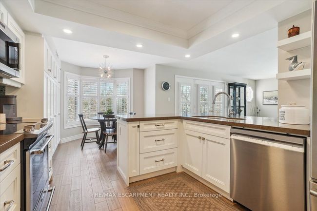202C - 216 Plains Rd W, Condo with 2 bedrooms, 2 bathrooms and null parking in Burlington ON | Image 18