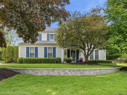 1351 W Fairview Ln, Rochester Hills, MI, 48306-4139 | Card Image
