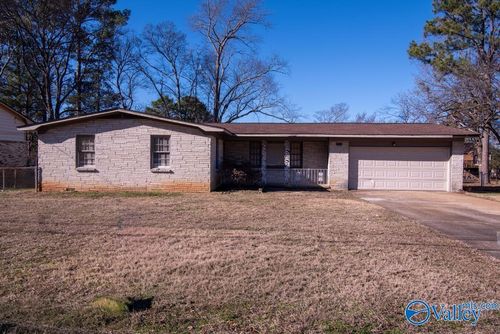 11026 Mcbride Dr Se, Huntsville, AL, 35803-1040 | Card Image