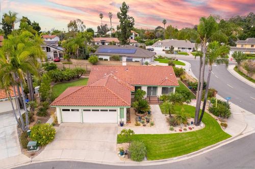 1879 Maya Ct, Vista, CA, 92081-5332 | Card Image