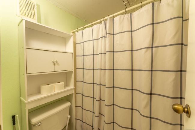 APT-3 - 9 Chase Oak Ct, Condo with 1 bedrooms, 1 bathrooms and 2 parking in Groton CT | Image 26