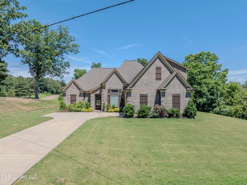 48 E Byhalia Creek Farms Road, Byhalia, MS, 38611 | Card Image