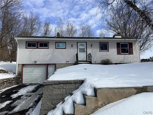 4662 Cleveland Rd, Syracuse, NY, 13215-2470 | Card Image