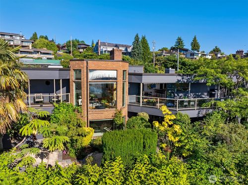 6801 36th Avenue Nw, Seattle, WA, 98117 | Card Image