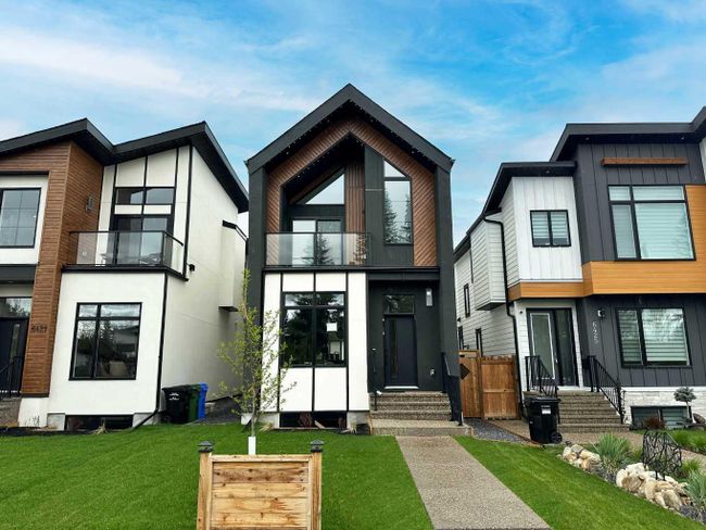 6423 Bow Crescent Nw, Home with 4 bedrooms, 3 bathrooms and 2 parking in Calgary AB | Image 1