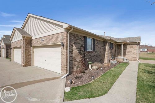 30601 Victoria Ct, Chesterfield, MI, 48051-1248 | Card Image