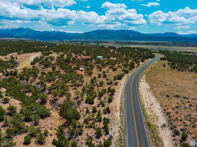 Bird's eye view of a mountainous background | Image 45