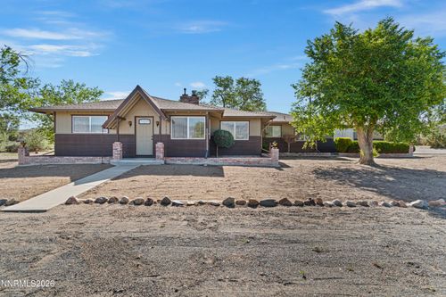 1943 Sheep Camp Rd, Gardnerville, NV, 89410-6185 | Card Image
