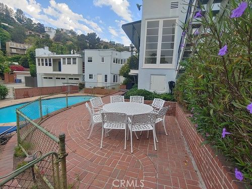 1599 Sunset Plaza Dr, Los Angeles, CA, 90069-1343 | Card Image