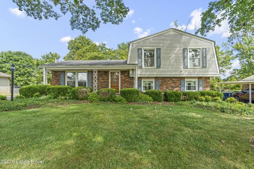 9221 Foxtail Ct, Crestwood, KY, 40014-8508 | Card Image