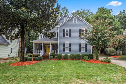9115 Crofton Springs Dr, Charlotte, NC, 28269-0385 | Card Image