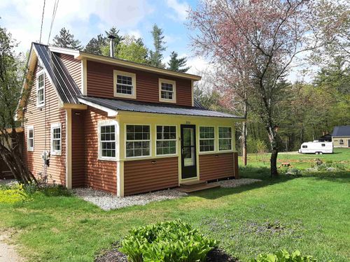 253 Cleveland Hill Rd, Tamworth, NH, 03886-4305 | Card Image