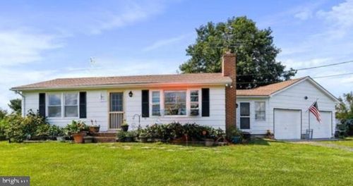 347 Sir Johns Rd, Clear Brook, VA, 22624-1126 | Card Image