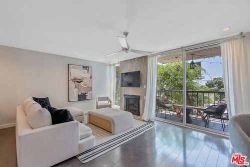 121-8535 W West Knoll Dr, West Hollywood, CA, 90069-4101 | Card Image