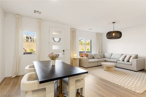 1020-600 N Carriage Hill Dr, Las Vegas, NV, 89138-4663 | Card Image