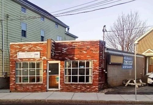 169 Stafford Rd, Fall River, MA, 02721-2554 | Card Image